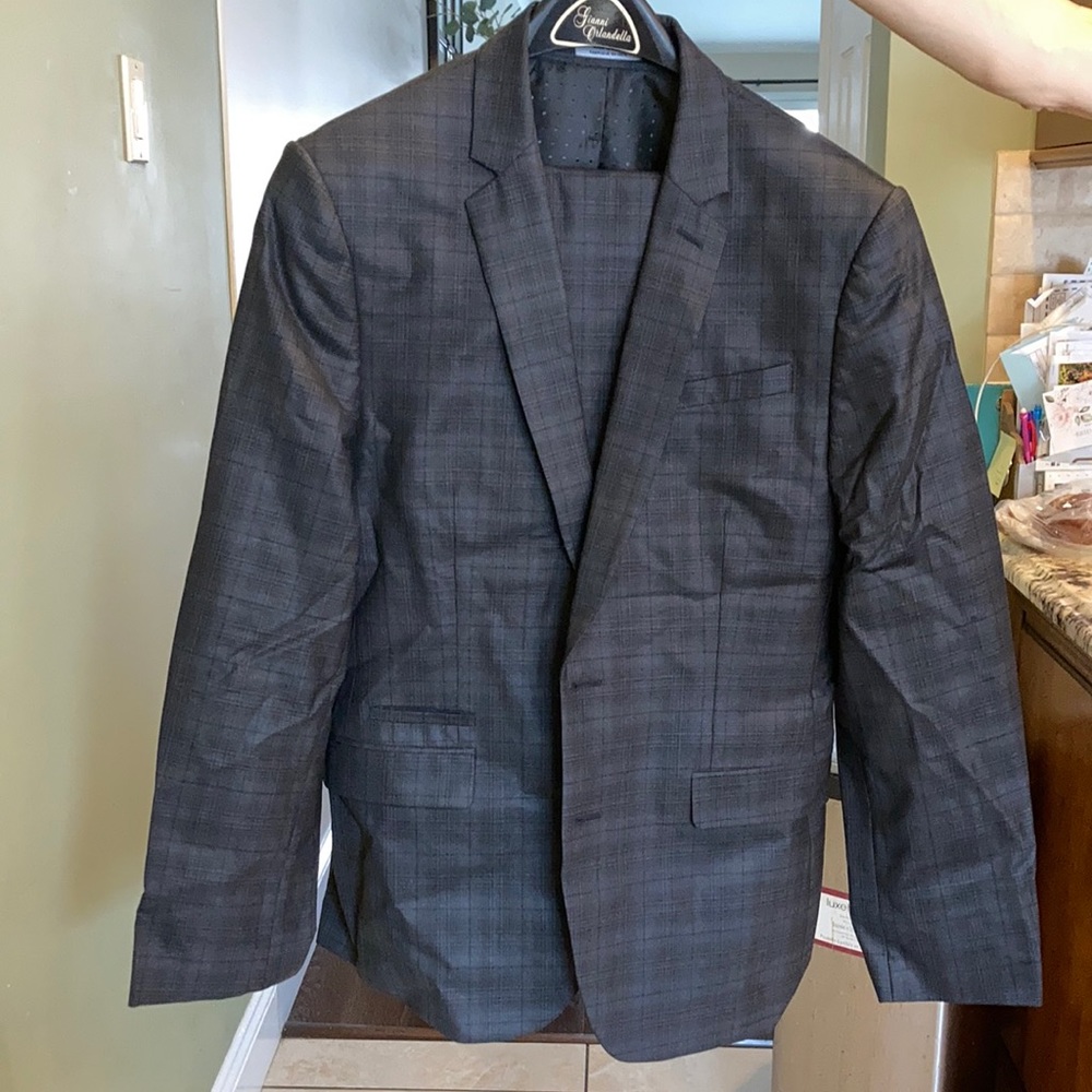 Men’s Express Suit